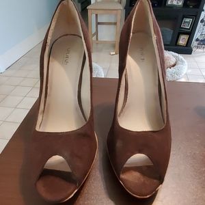 Brown  Swayed  Heels